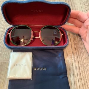 Gucci sunglasses